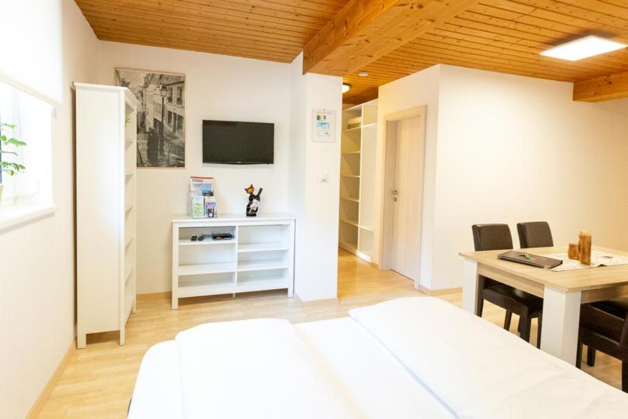 Appartements Fam. Gleinser Mirella Neustift im Stubaital Exterior photo