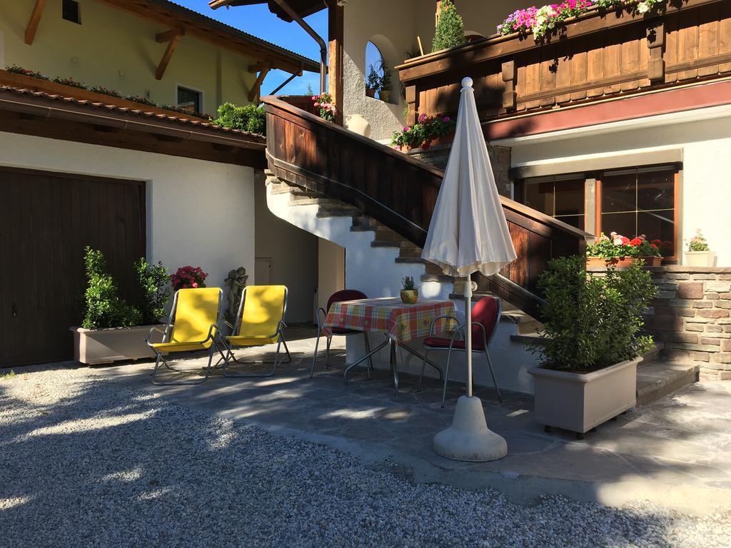 Appartements Fam. Gleinser Mirella Neustift im Stubaital Exterior photo