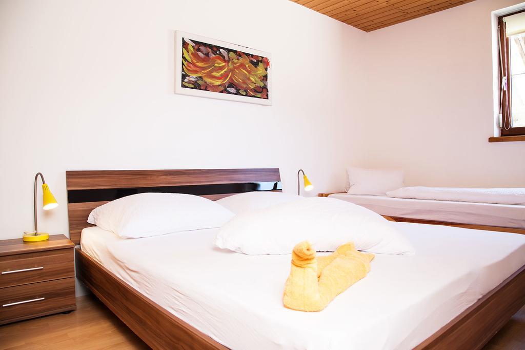 Appartements Fam. Gleinser Mirella Neustift im Stubaital Exterior photo